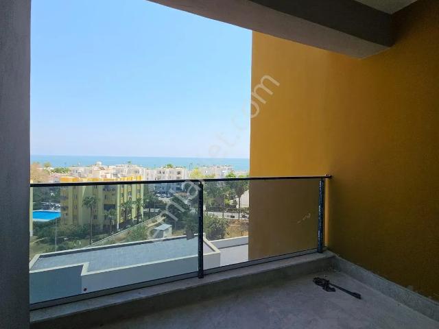 Kesintisiz Deniz Manzaralı 2+1 Daire