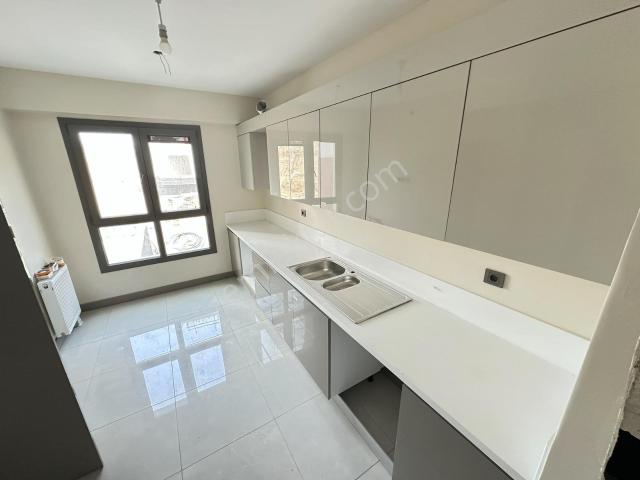 Keskin Emlak'tan Kuzey Projesi 4.etap'ta*ara Kat*93 M² Daire