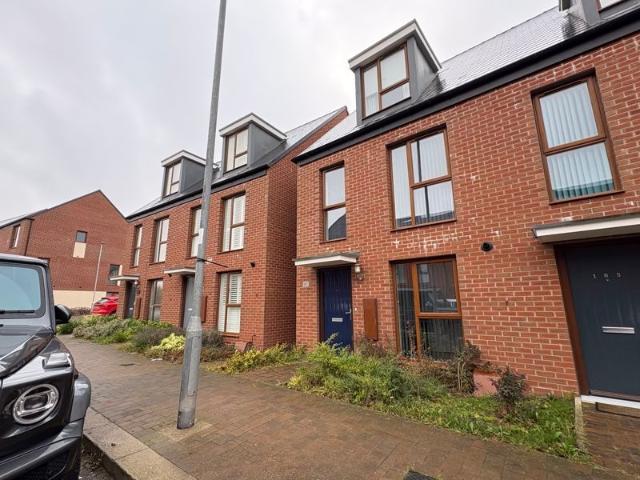 Ketley Park Road, Telford TF1, 3 bed property to rent, £1,200 pcm | PrimeLocation