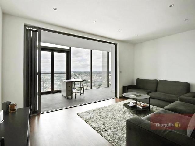 Kew Eye Apartments Ealing Road. 2 bed flat to rent £2,700 pcm £623 pw