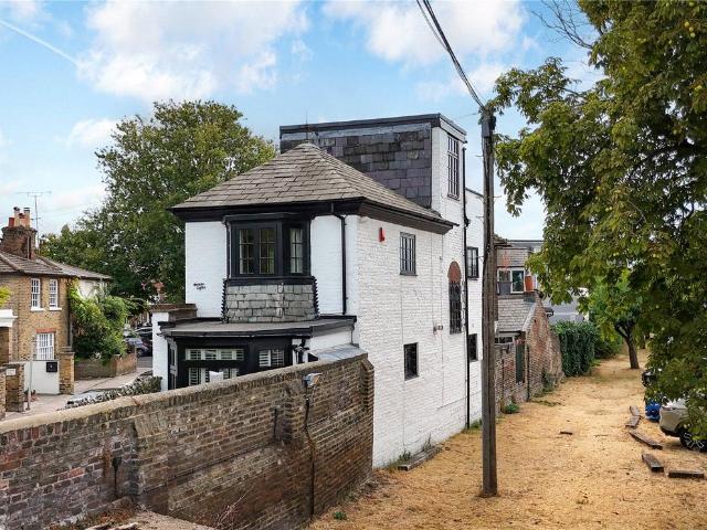 Kew Foot Road, Richmond, Surrey TW9, 3 bed end terrace house to rent, £6,000 pcm | PrimeLocation