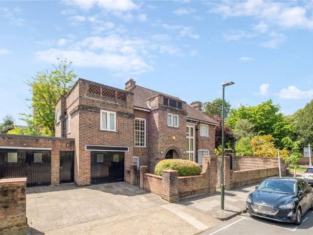 Kew Road, Kew, Richmond, Surrey TW9, 5 bed detached house to rent, £6,250 pcm | PrimeLocation