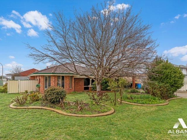 KEY APPEAL WHERE IT COUNTS IN DESIRABLE AREA