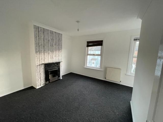 Key Road, Clacton On Sea CO15, 2 bed terraced house to rent, £950 pcm | PrimeLocation