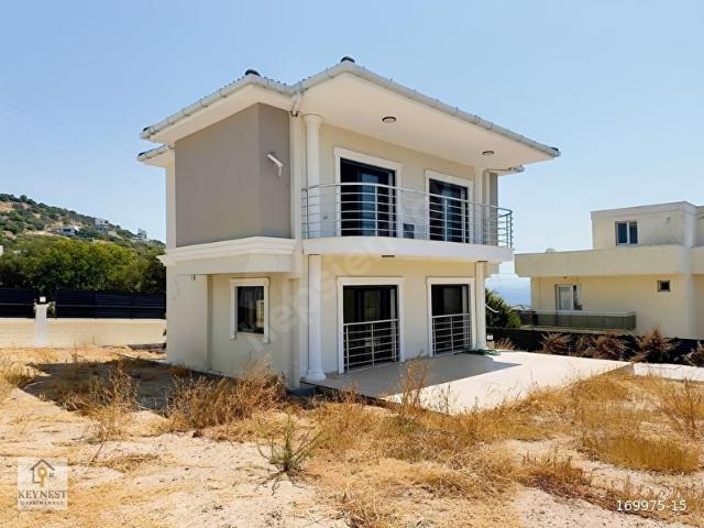 KEYNEST'den DİKİLİ ÇANDARLIDA 430 M2 ARSA PAYI OLAN LÜKS VİLLA