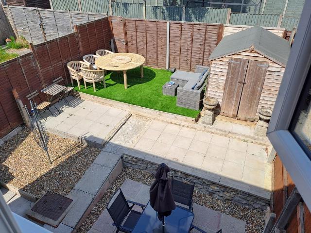 Keynsham BS31, 3 bed end terrace house to rent, £1,600 pcm | PrimeLocation