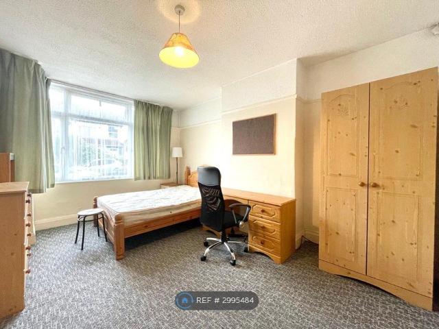 Keys Avenue, Bristol BS7, 5 bed terraced house to rent, £2,300 pcm | PrimeLocation