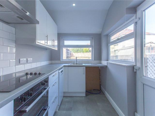 Keys Avenue, Horfield, Bristol BS7, 5 bed shared accommodation to rent, £2,500 pcm | PrimeLocation
