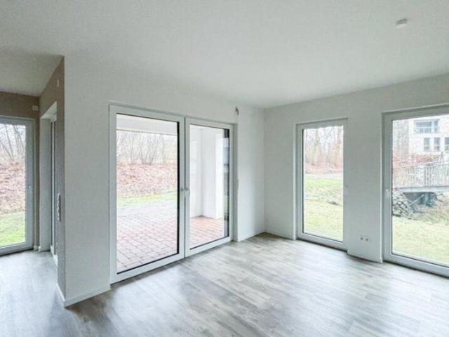 KfW55 / Großzügige 2,5 Zimmer Wohnung am Küstenkanal