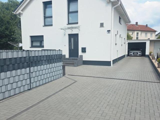 KFW 40+ Haus, wohnen mit Charakter: Freistehendes Einfamilienhaus