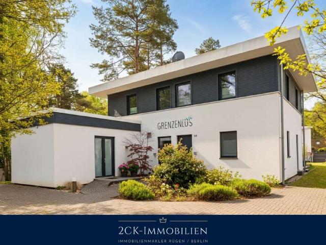 KfW 40 Niedrigenergie Luxusimmobilien Ferienhaus im Bauhausstil – Vollausgestattet & Ertragsstark!