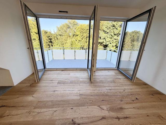 KfW 55 EE Energie A+ Penthouse Eigentumswohnung im Dachgeschoss m. XXL Balkon u. Blick in die Natur