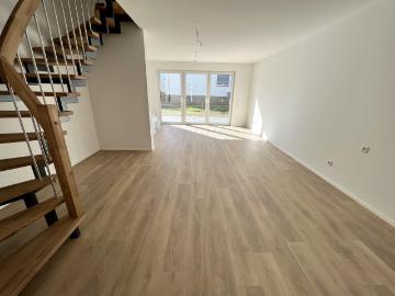 KfW 55 Neubau Doppelhäuser mit 4 Schlafzimmern in TOP Lage