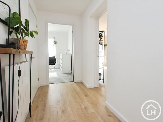 Khartoum Walk, Chatham ME4, 1 bed flat to rent, £1,300 pcm | PrimeLocation