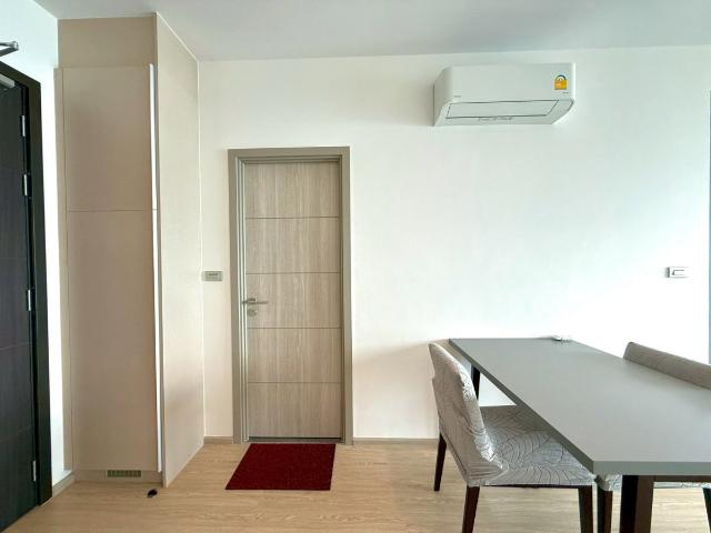 คอนโดหรูติดทะเล The Symphony | บางพระ ศรีราชา: 1 Bed 1 Bath 47 ตรม ชั้น 37 พร้อมเข้าอยู่