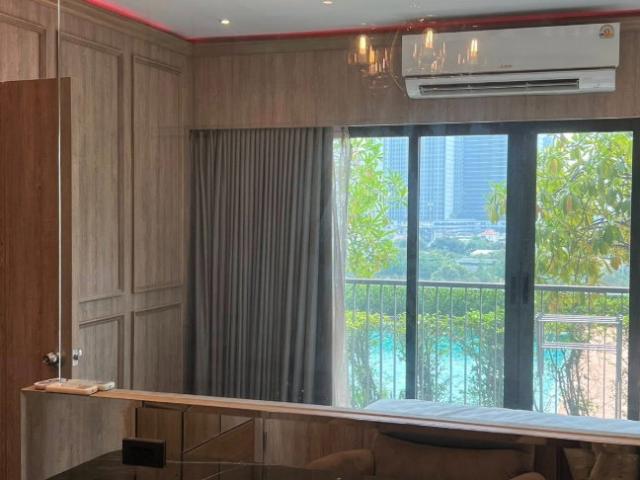 คอนโดรีโนเวทใหม่ สไตล์ Modern Luxury พร้อมอยู่ วิวสระ เงียบ เป็นส่วนตัว The Tree RIO Bang Aor Station เดอะ ทรี ริโอ บางอ้อ