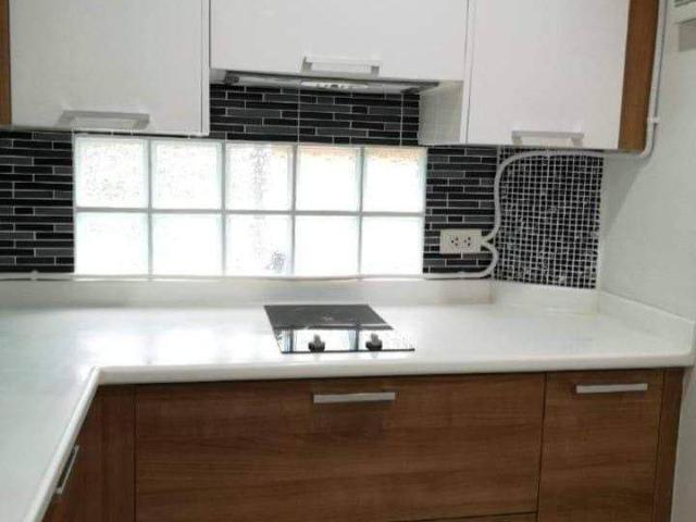 คอนโดสองห้องนอนขายที่ Nouvelle Condominuim บางพลี ID 978909