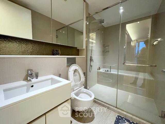 คอนโด 1 ห้องนอน ชั้น 25 H Sukhumvit 43 ใกล้ BTS พร้อมพงษ์ ID 1286