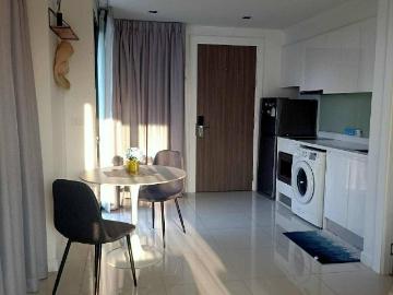 คอนโด 1 ห้องนอน ที่ ดิ แอมเบอร์ บางเสร่ ใกล้ บางเสร่ ID 2589
