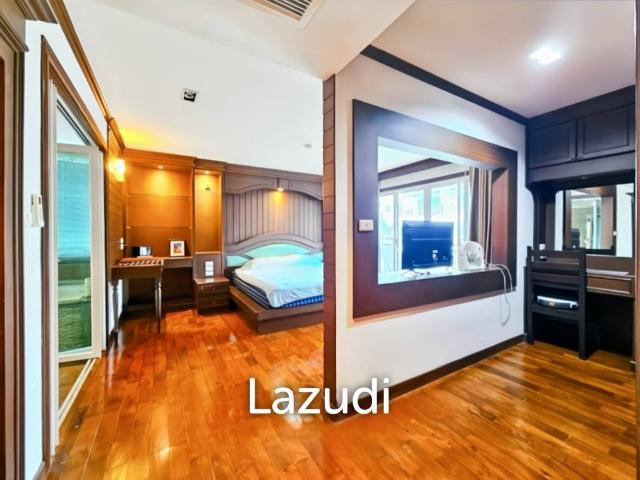 คอนโด 2 ห้องนอน 153 ตรม พร้อมวิวทะเล ที่ The Beach Palace