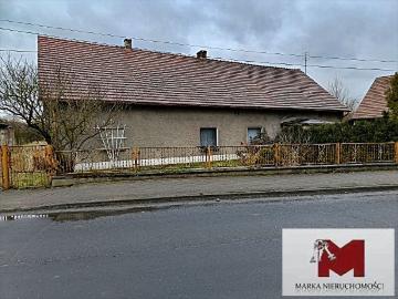 Dom do remontu z dwoma niezależnymi lokalami i dużą działką