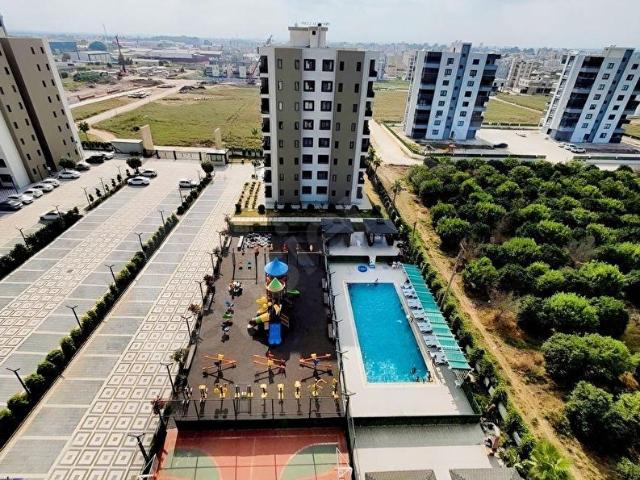 KİRALIK 2+1 HAVUZLU 724 GÜVENLİKLİ İSKANLI LÜKS DAİRE