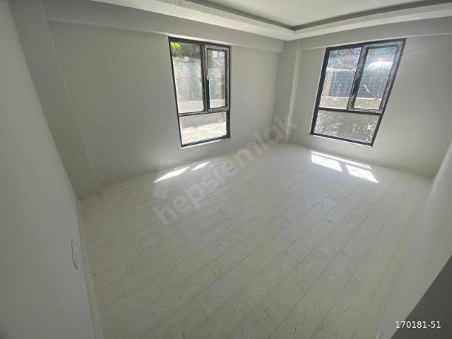KİRALIK 3+1 130 M2 SİTE İCERİSİNDE KACMAZ