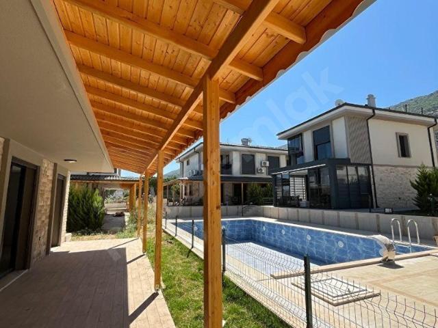 KİRALIK 3+1 SIFIR YAZLIK HAVUZLU SITE