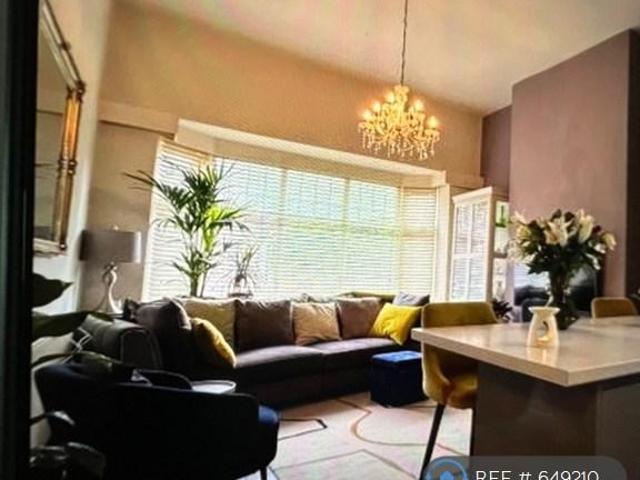Kimberworth Road, Rotherham, S61 1 bed flat to rent £700 pcm £162 pw