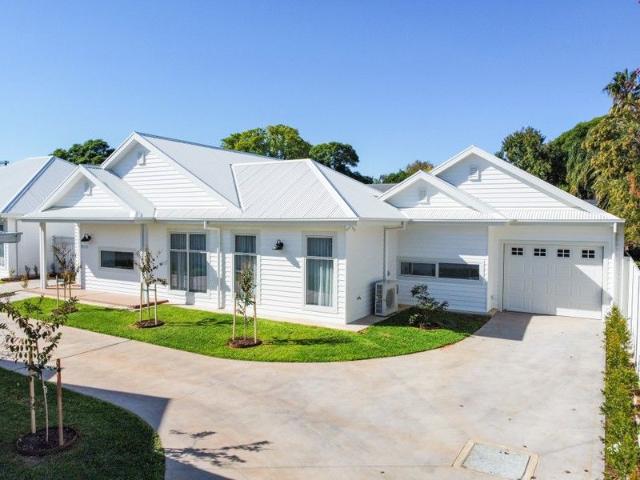 Kimberley Close