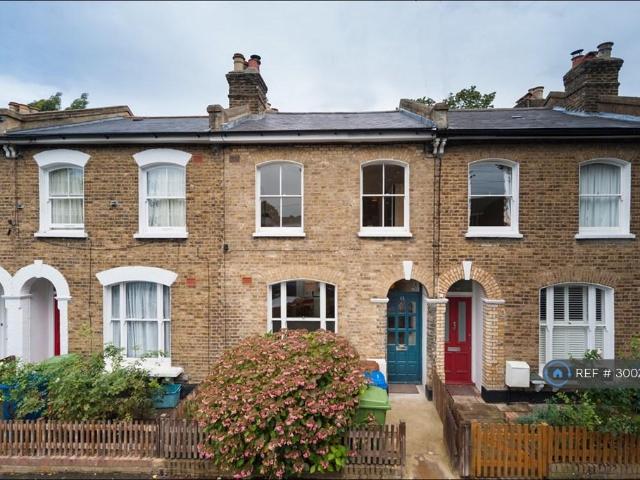 Kimberley Avenue, London, SE15 5 bed terraced house to rent £5,499 pcm £1,269 pw