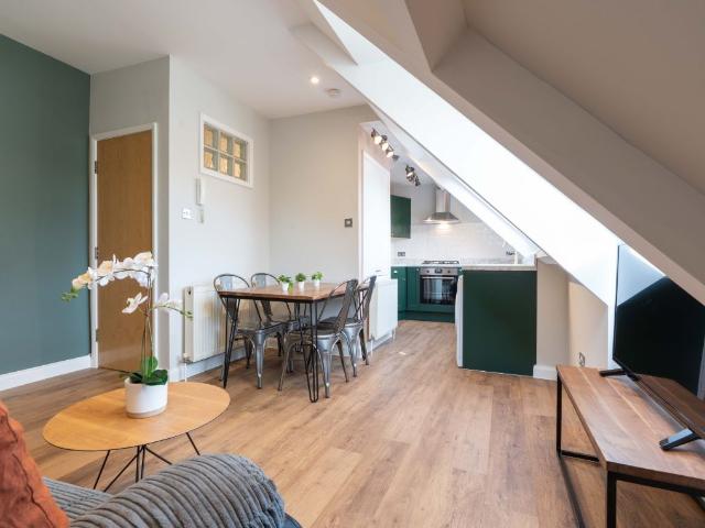 Kimberley Gardens, Newcastle NE2, 2 bed terraced house to rent, £975 pppm | PrimeLocation