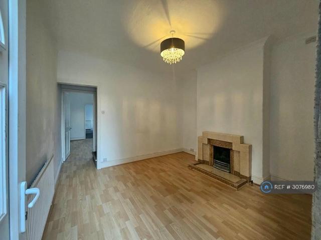Kimberley St, Stockport, SK3 2 bed terraced house to rent £1,050 pcm £242 pw