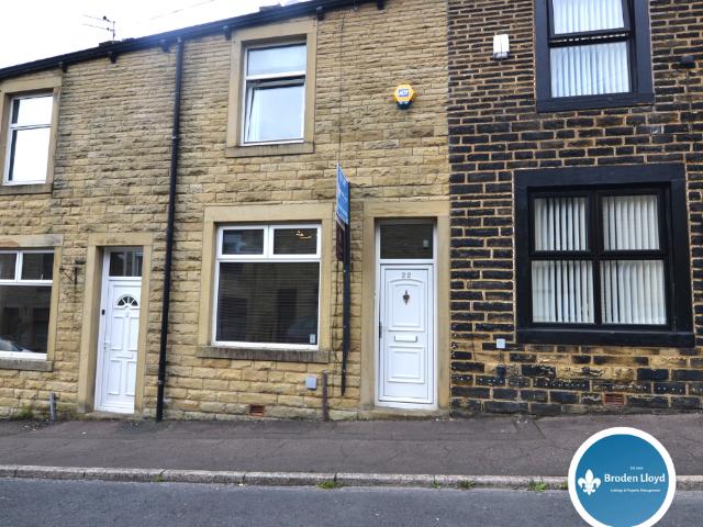 Kimberley Street, Briercliffe BB10 2 bed terraced house to rent £800 pcm £185 pw