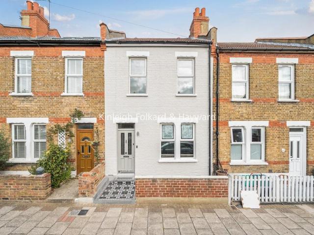 Kimberley Road, Beckenham, BR3 3 bed terraced house to rent £2,700 pcm £623 pw
