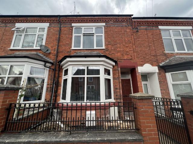Kimberley Road, Leicester LE2, 3 bed flat to rent, £1,100 pcm | PrimeLocation
