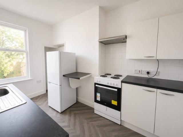 Kimberley Road, London N17, 3 bed terraced house to rent, £2,100 pcm | PrimeLocation