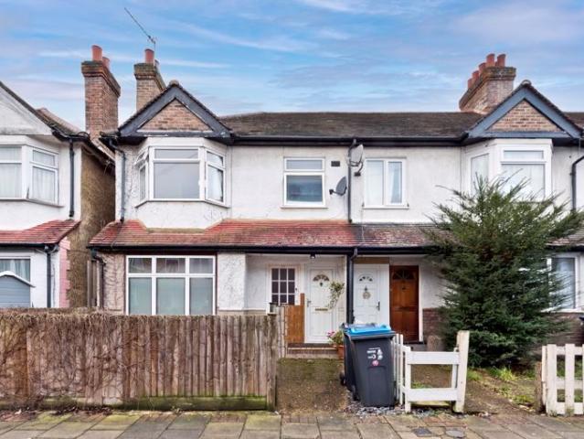 Kimble Road, Colliers Wood, London SW19, 2 bed flat to rent, £1,750 pcm | PrimeLocation