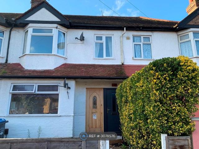 Kimble Road, London SW19, 2 bed maisonette to rent, £1,900 pcm | PrimeLocation