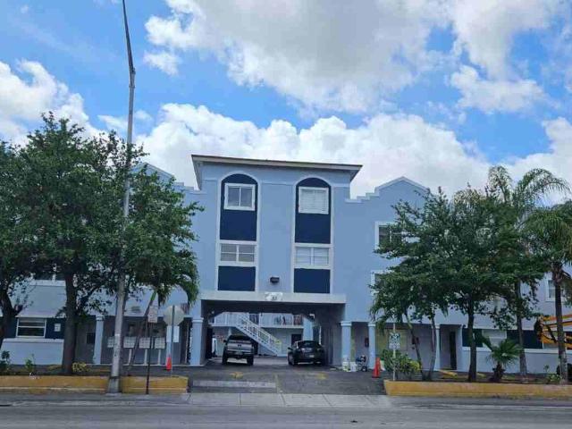Kina Hialeah Apartments 1 Bedroom Apartment for Rent at 134 E 9th St, Hialeah, FL 33010 Hialeah Acres