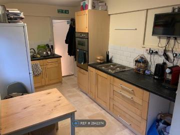 Kincaid Road, London SE15, 2 bed flat to rent, £1,863 pcm | PrimeLocation