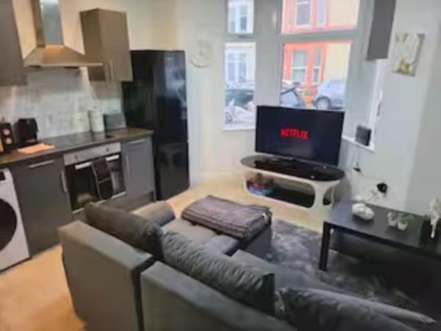Kincraig Street, Roath CF24, 1 bed flat to rent, £900 pcm | PrimeLocation