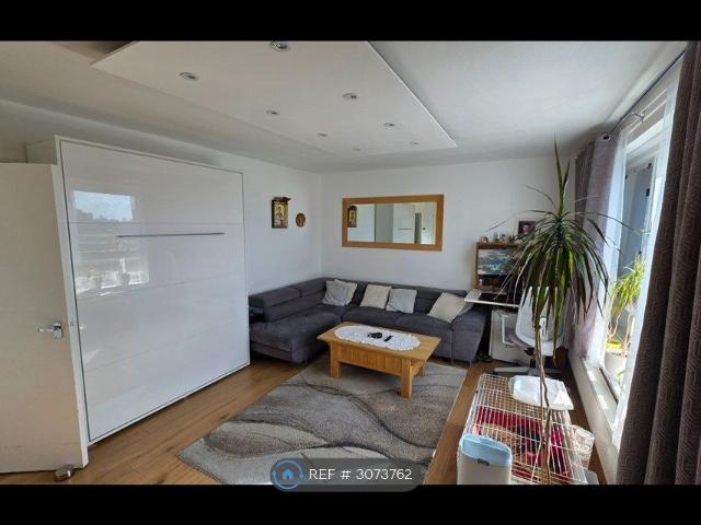 Kinefold House, London N7, 2 bed flat to rent, £2,600 pcm | PrimeLocation