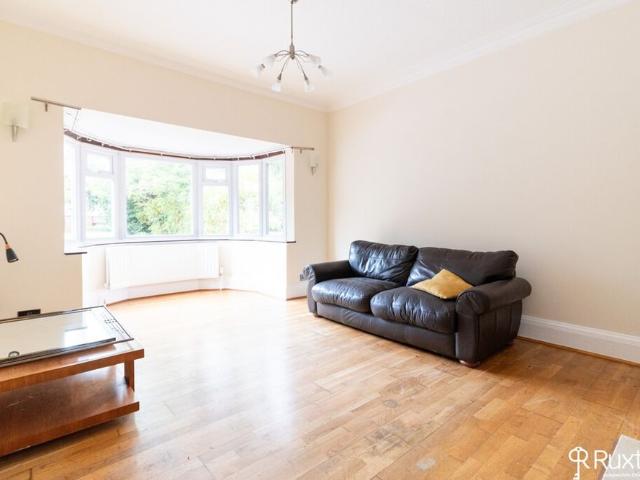 Kineton Green Road, Solihull, B92