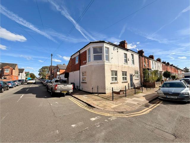 King Edward Road, Northampton NN1, 2 bed flat to rent, £959 pcm | PrimeLocation