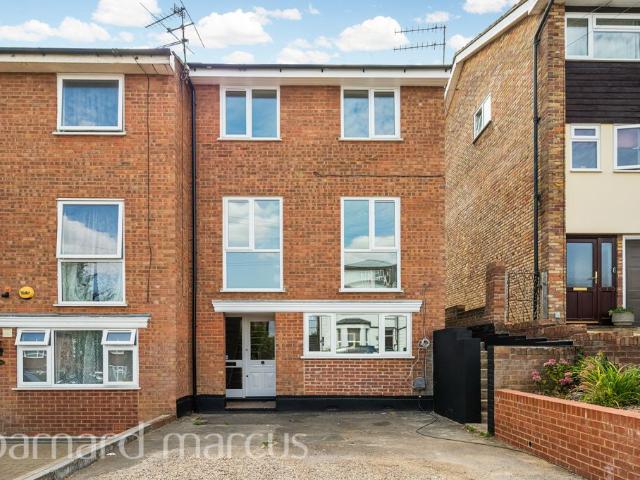 King Edward Road, Barnet EN5, 4 bed property to rent, £2,950 pcm | PrimeLocation