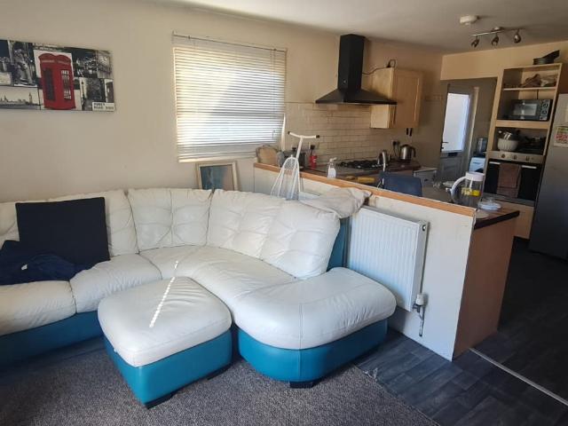 King Edwards Road, Brynmill, Swansea SA1 4LL StudentDigz Ltd