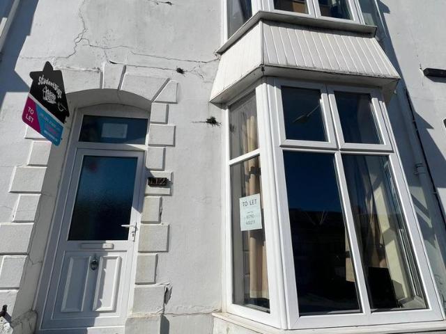 King Edwards Road, Brynmill, Swansea 5 bed house to rent £2,000 pcm £462 pw