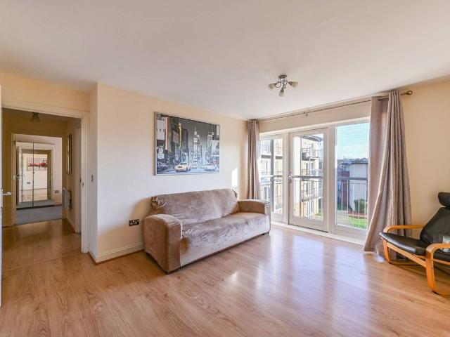 King George Crescent HA0, Wembley, 2 bed flat to rent, £2,100 pcm | PrimeLocation