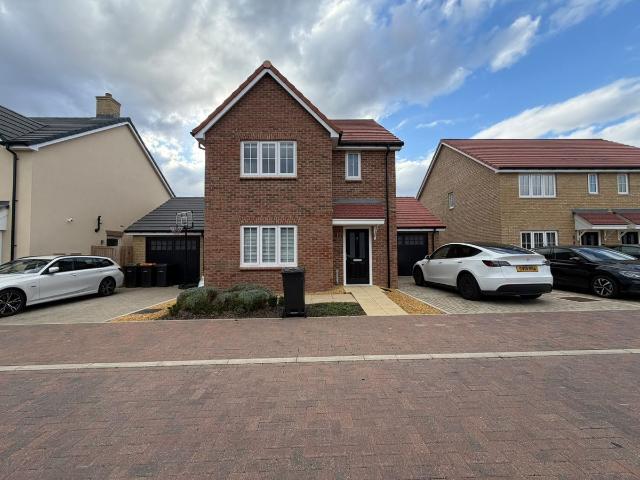King Lane, Bedford MK40, 3 bed property to rent, £1,850 pcm | PrimeLocation